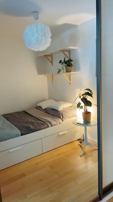 Comfortable Apartment In Warsaw Bielany Esterno foto